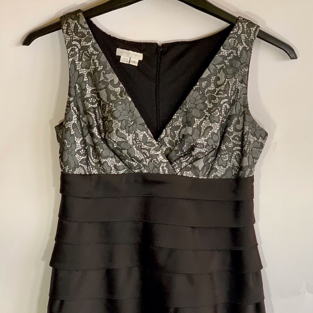 London Times Evening Wear Dress Size 6 Black with Black/Grey Bodice V-Neck